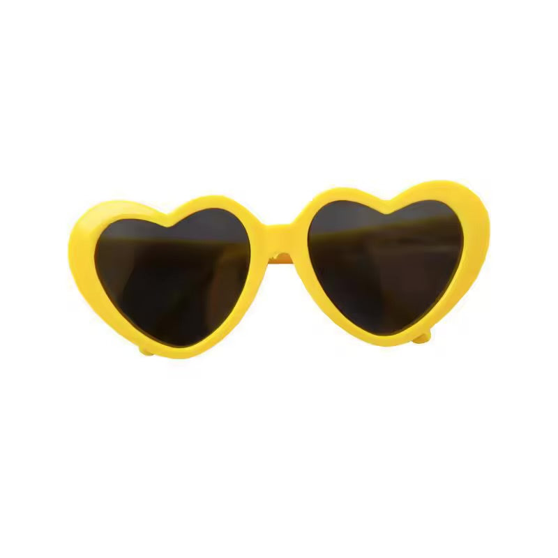 Fashion Pet Sunglasses Creative Love Heart Glasses for Cats & Dogs